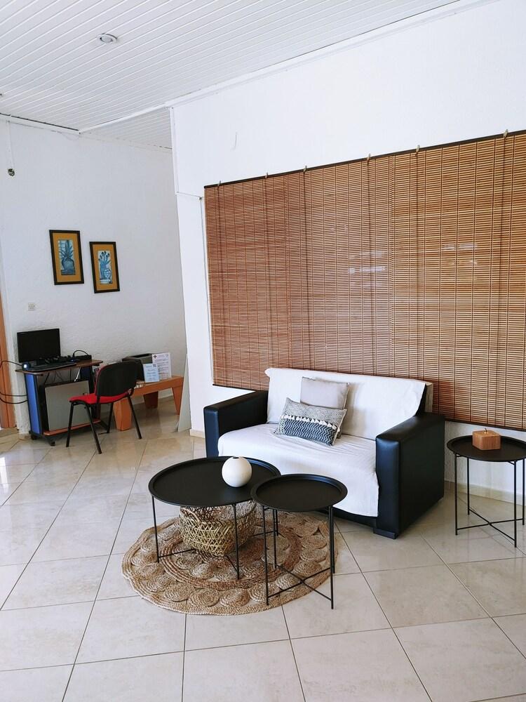 Achlia Hotel Εξωτερικό φωτογραφία